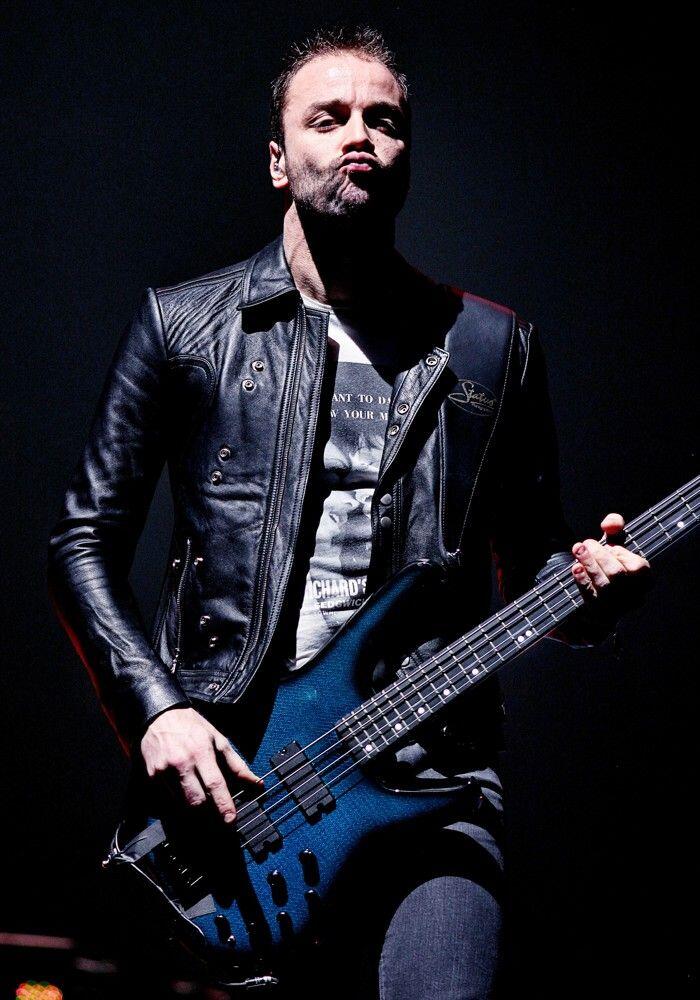 buat fans muse atau Muser silahkan masuk..