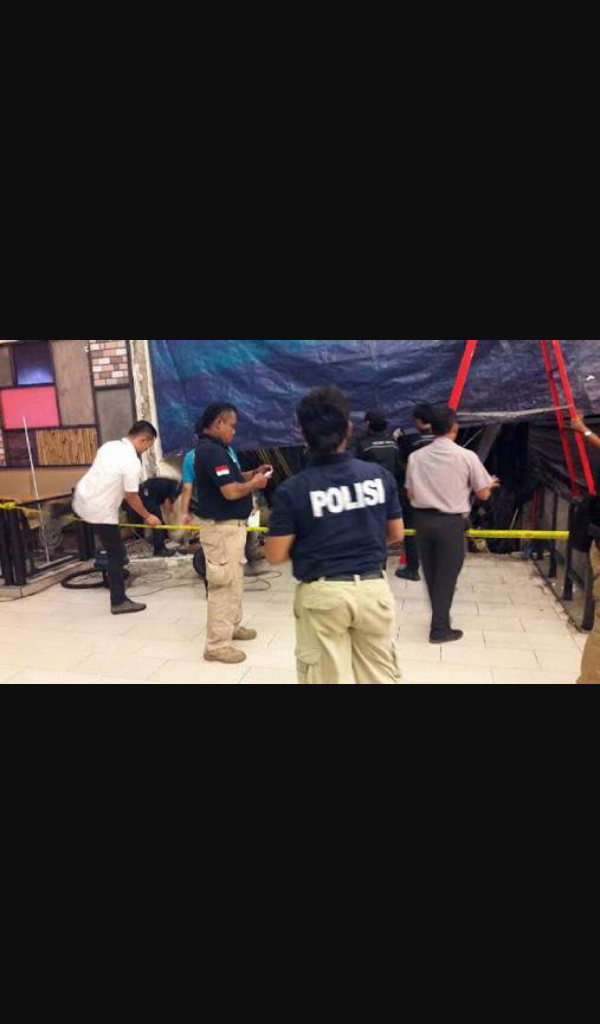 &#91;breaking news&#93; Polisi : Ledakan Di Mall Gandaria City akibat........