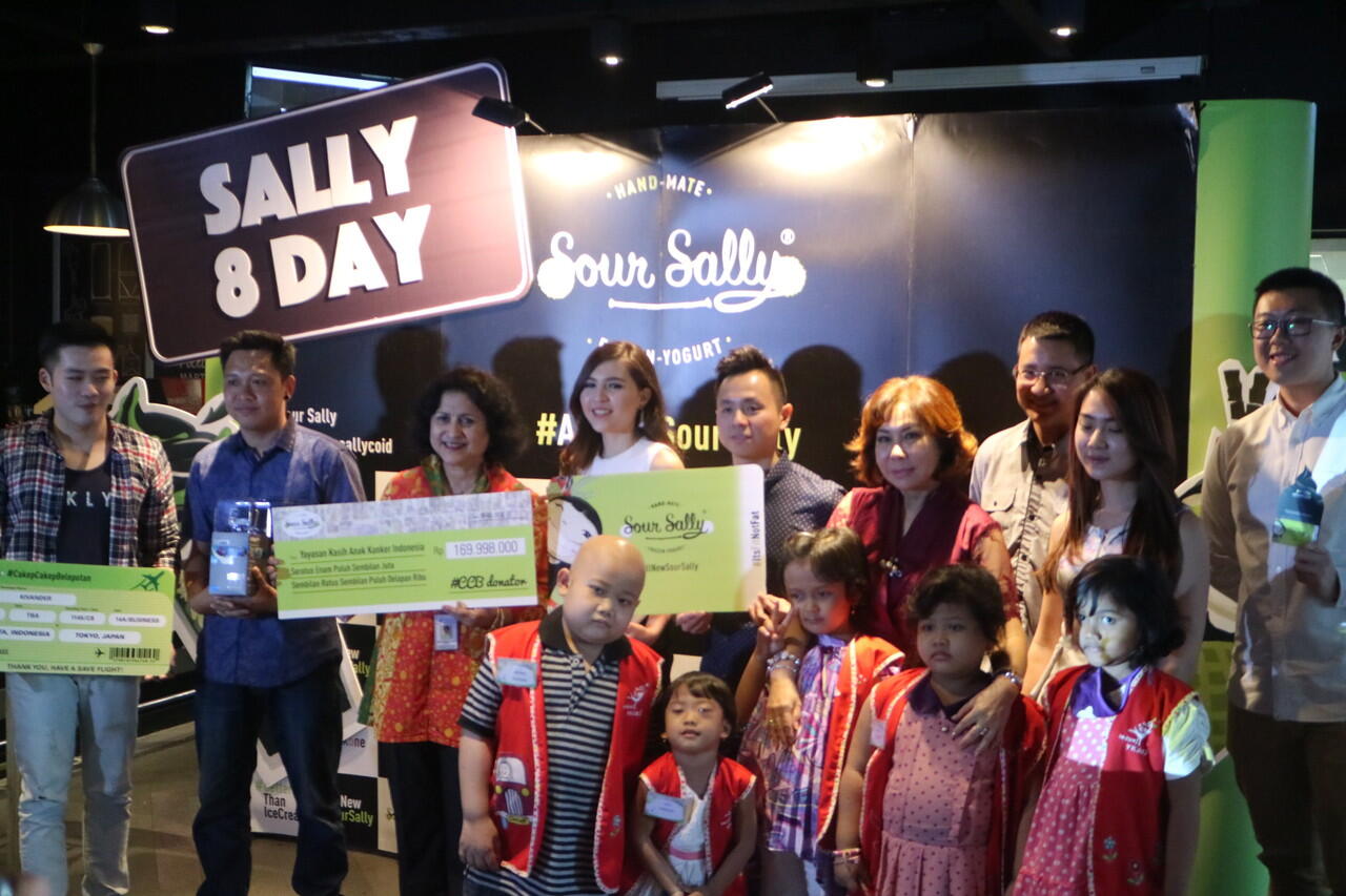 Rayakan Ultah Ke-8, #AllNewSourSally Adakan Program #CakepCakepBelepotan