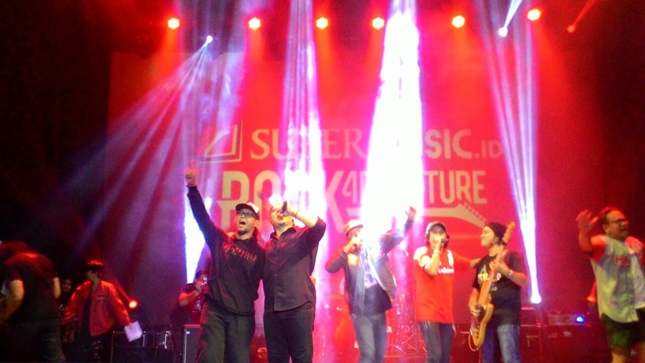 &#91;FR&#93; #KASKUSRegBandung Super Musik Rock Adventure Musikimia 2016 + Swiftkaka