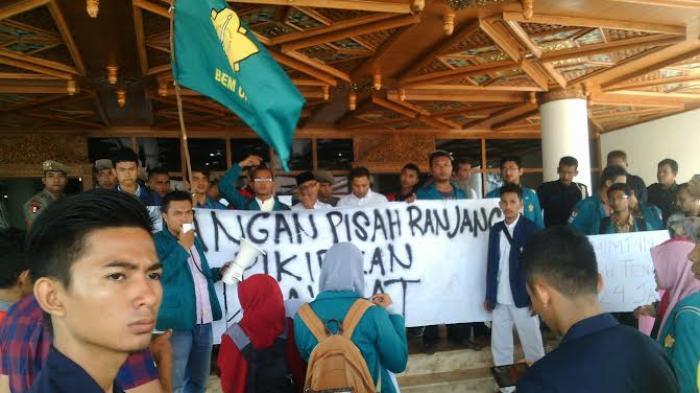 PEMERINTAH PUNGOK