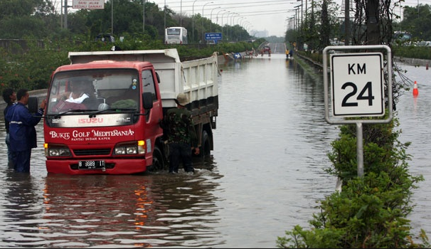 Bandara Soetta Terminal 3 Kebanjiran, Drainase Tak Berfungsi