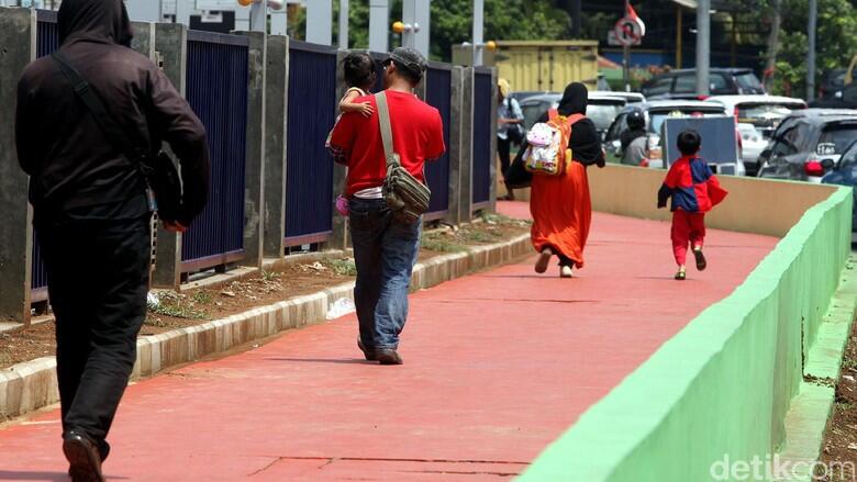 Ribuan Warga Bogor Menyatakan Diri Ingin Pindah Jadi Warga Bekasi