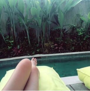 Pose-Pose Favorit Cewek Kalo Lagi Tiduran (++FOTO)