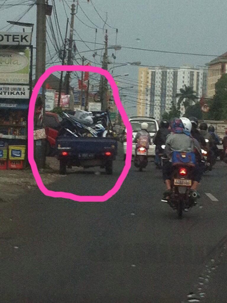 Tipe-tipe Pengendara Mobil Tapi Bermental Rider