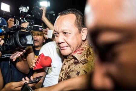 KPK Buru Orang Yang Sembunyikan Royani
