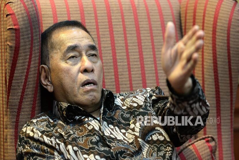 Menhan: UU Tegas Larang Komunisme di Indonesia