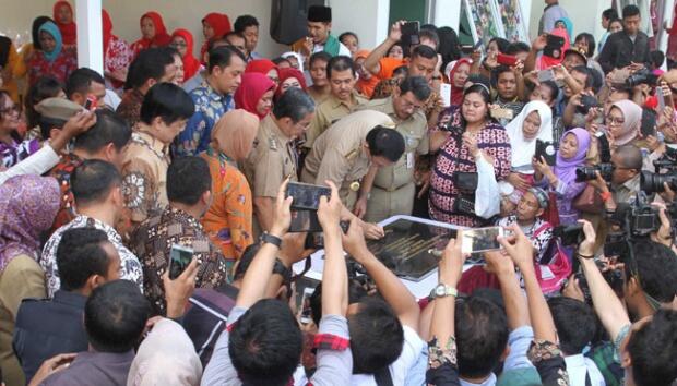 FEATURE: Ketika Ahok Kedatangan Tamu Istimewa 