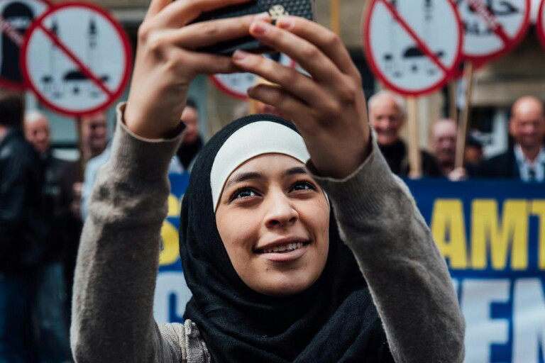 Ketika Kontra Diksi Antara Muslim Dan Non Muslim Tidak Ada Pertentangan, Indah Gan!