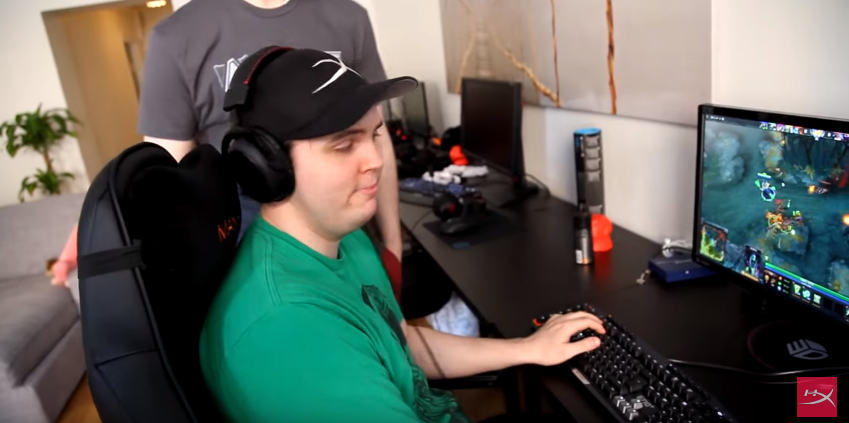 INITIP YUK GAN GAMING HOUSE DI LUAR NEGRI