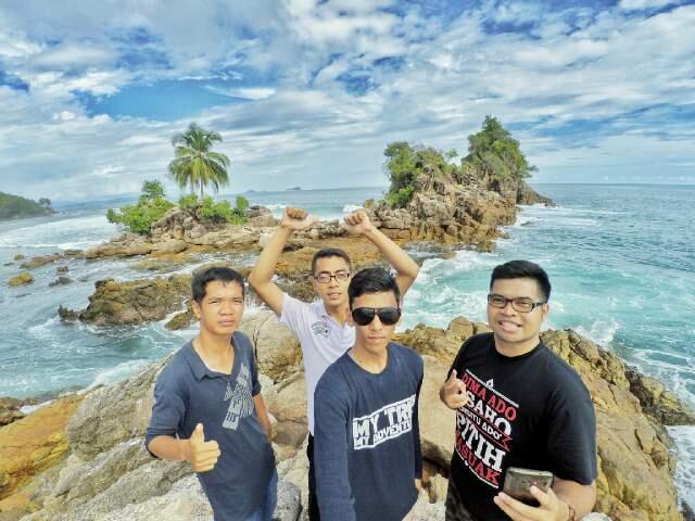 Travelling Keindahan Alam Mandeh Kabupaten Pesisir Selatan Sumatera Barat