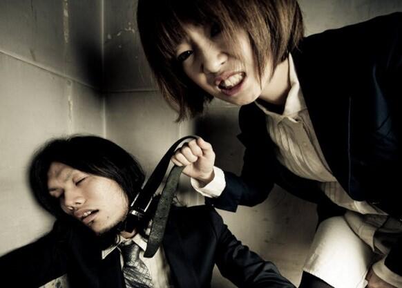 5 Kasus Mengerikan Anak Membunuh Orang Tuanya Sendiri