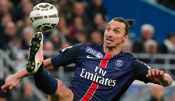 Ibrahimovic dikabarkan sudah teken kontrak setahun bersama Manchester United