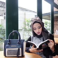 &#91; GATSUONE INFO &#93; Pose Foto Yang Bikin Cewek Kelihatan Cantik Di Social Media