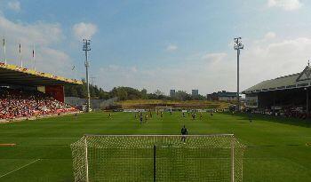 11 Kota dengan Stadion Sepakbola Terbanyak di Dunia