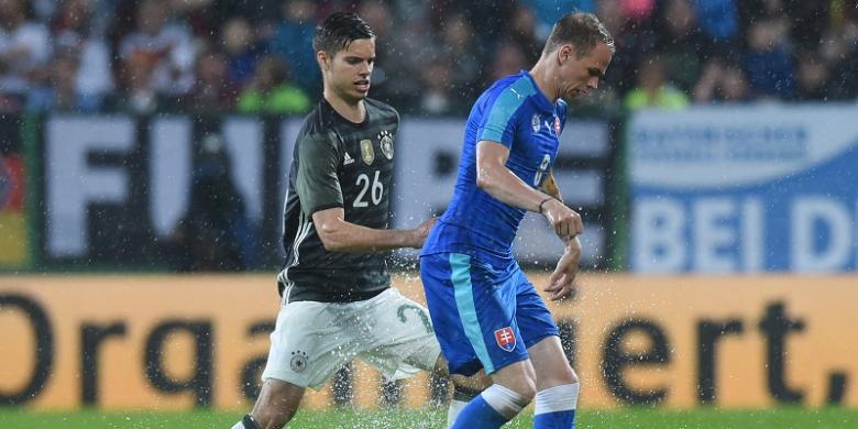 Slovakia Pecundangi Jerman di Markasnya