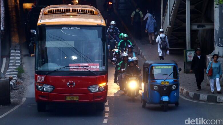 Ahok Menang di MA Soal Sengketa Pengadaan Bus TransJakarta Era Udar Pristono