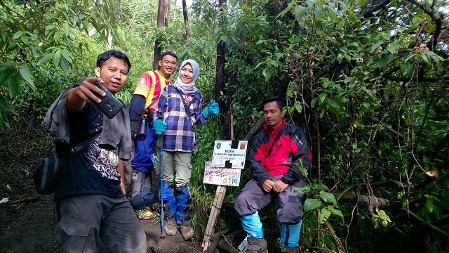 Menikmati tetesan hujan di ganasnya jalur bambangan 24 - 28 maret 2016