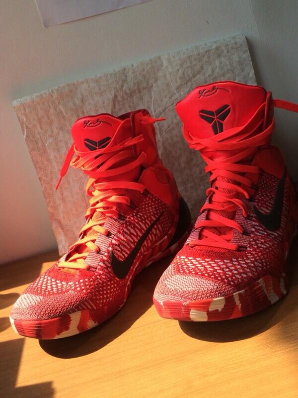 kobe christmas edition