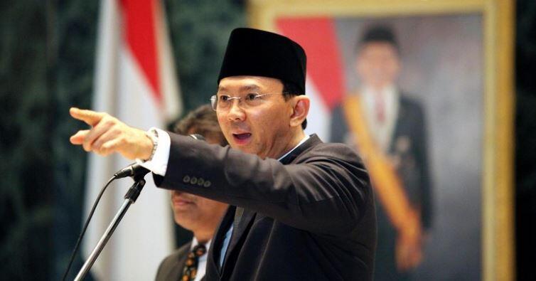 Waduh, Ahok Melarang Sekolah Negeri Wajibkan Para Siswinya Berhijab