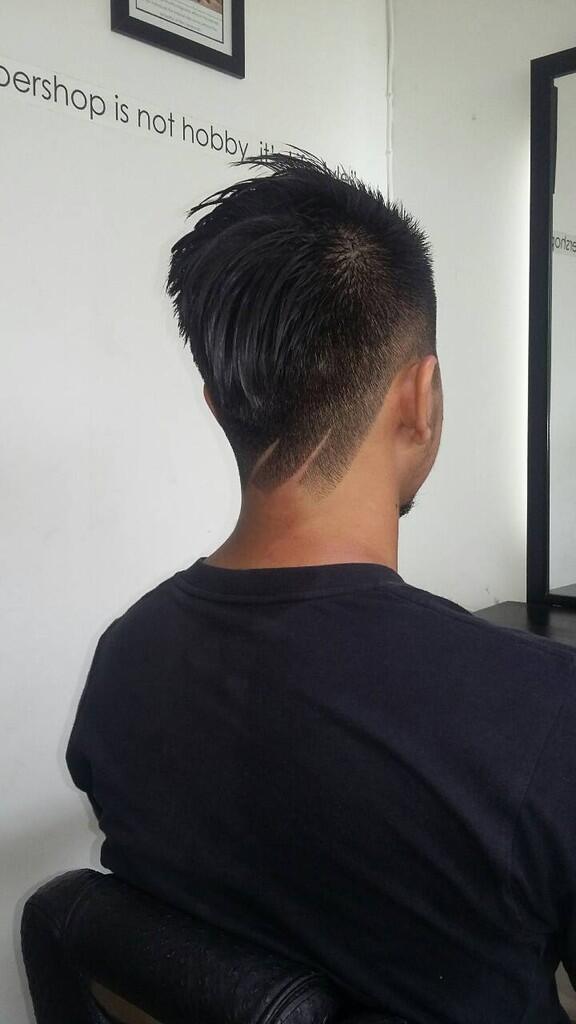 Dibutuhkan / lowongan untuk Barberman / Kapster / Hairstylist untuk Barbershop 