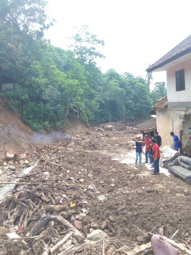 &#91;Field Report&#93; @Kaskusbandung &amp; Kaskus Subang Peduli Bencana