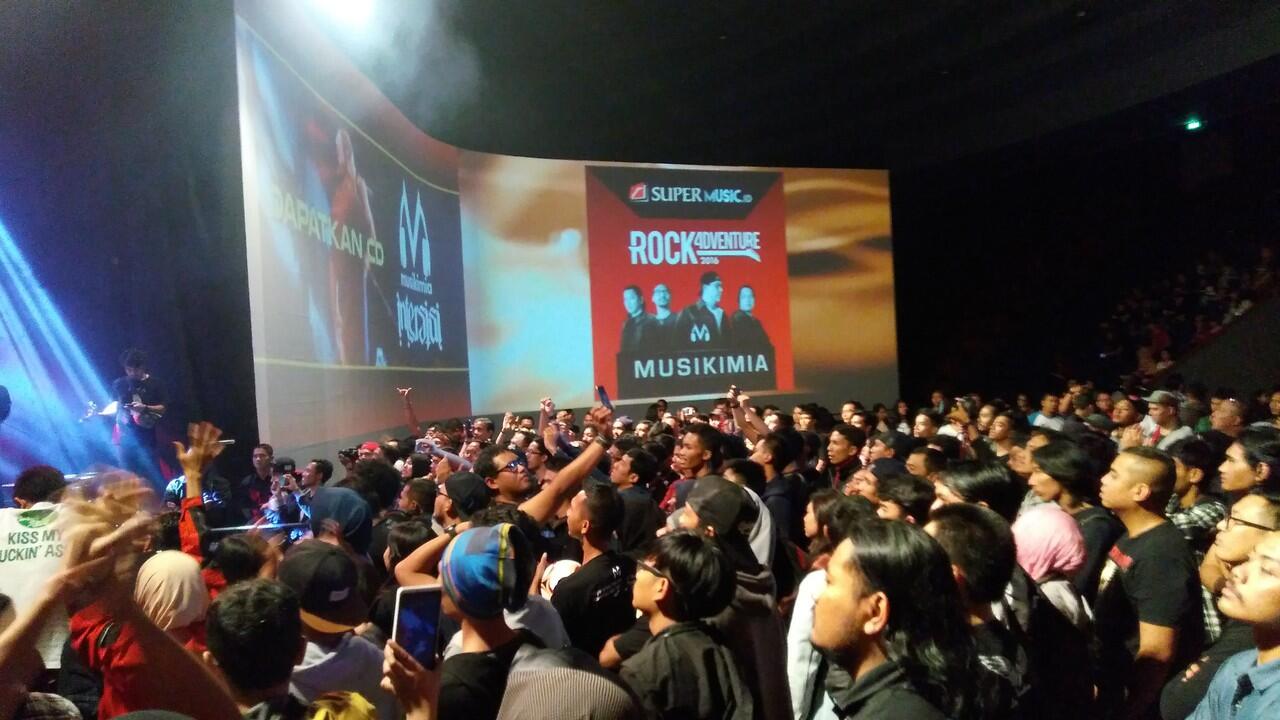 Bandung Super Musik Rock Adventure Musikimia 2016 +Davis166