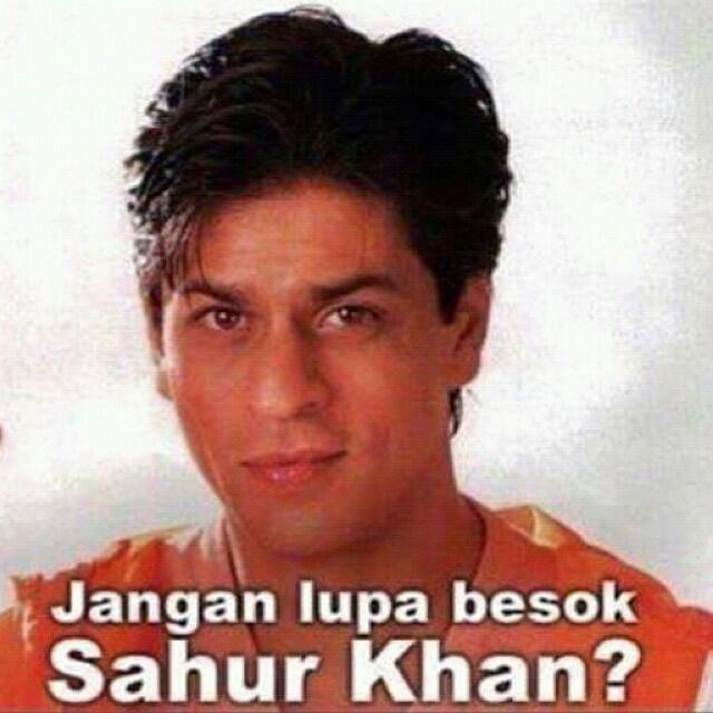 Menjelang Sahur di bulan puasa biasanya suka gini
