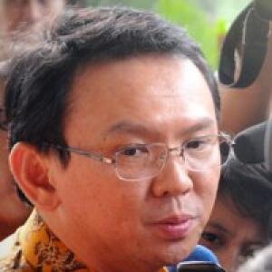 Gugatan Candra Naya Bukti Ahok Bohong Dan Menipu Rakyat