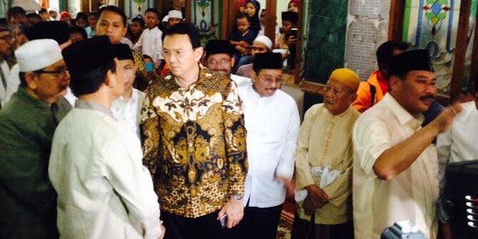 Safari Ramadan, Ahok minta warga jual rumah yang halangi masjid