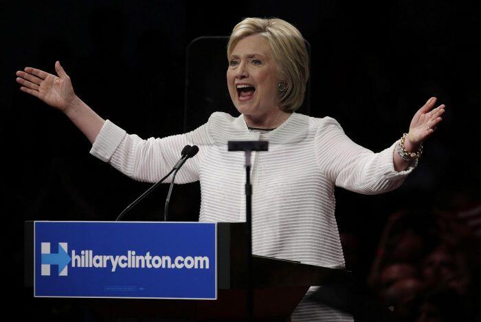 Hillary Clinton bisa menciptakan sejarah bagi Amerika 