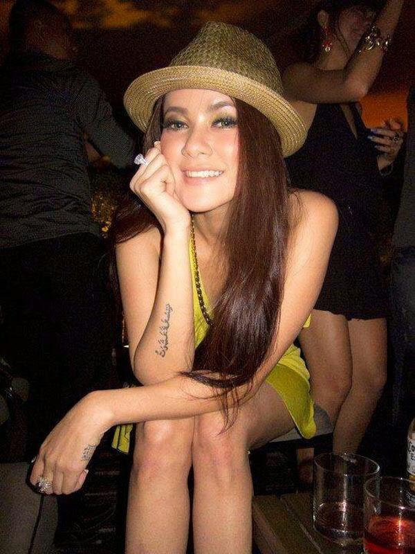 Tatto : Perkembangan Emansipasi Wanita