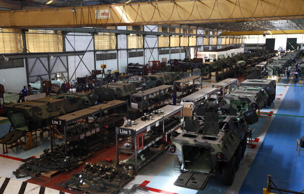Pindad Lagi Banyak Pesanan Senjata dari Timur Tengah Gan!