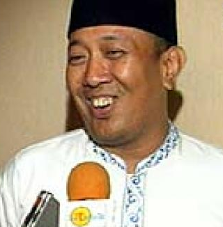 Begini Poster Resmi " WARKOP REBORN"