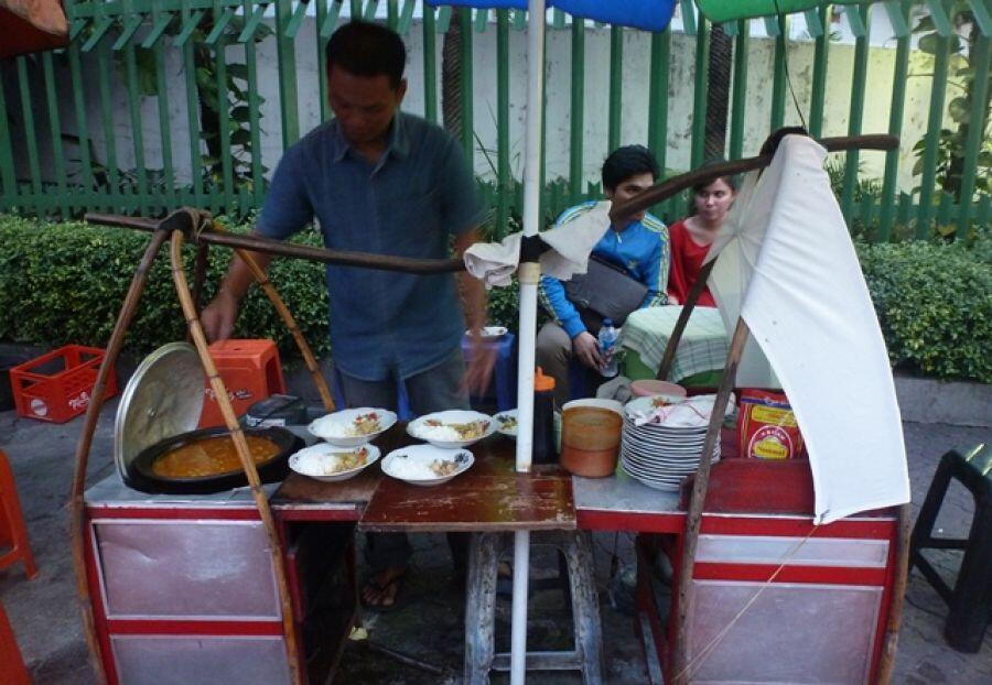 7 Surga Kuliner Malam Di Jakarta Yang Enak Dan Bikin Kenyang
