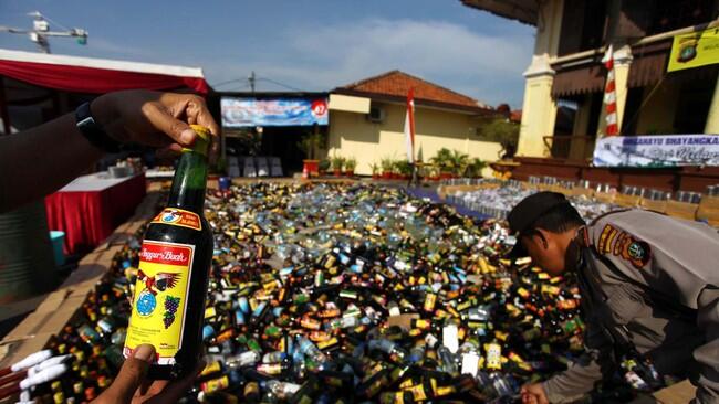 Amankan Ramadan, Polda Malut Sita Ribuan Knalpot Bising hingga Miras