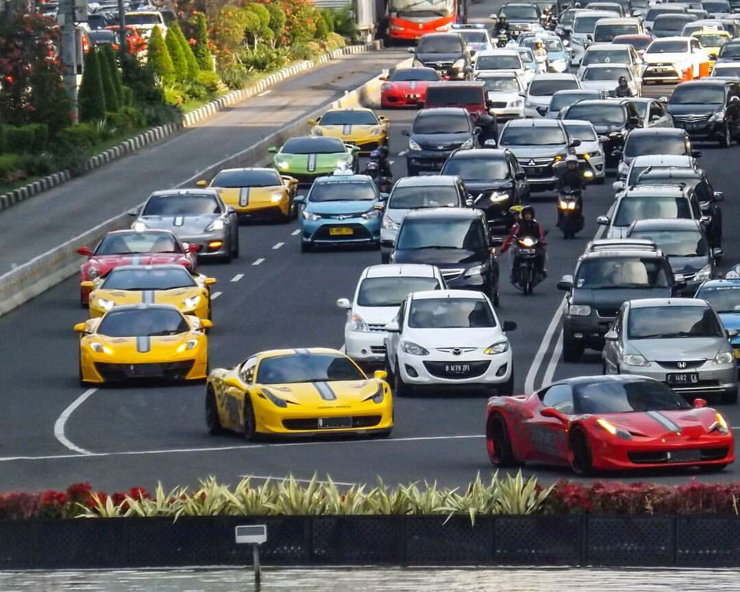 dimana ada uang disitu ada jalan?