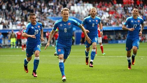 Menjamu Slovakia, Rusia Harus Menang!