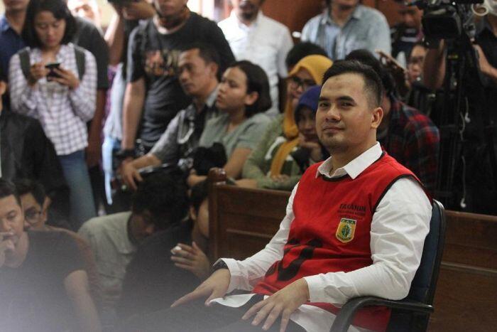 Senyum Saipul Jamil divonis tiga tahun penjara