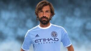 ++++ ANDREA PIRLO = THE &quot;LEGEND&quot; Passing Master Class &#91;L'ARCHITETTO&#93;