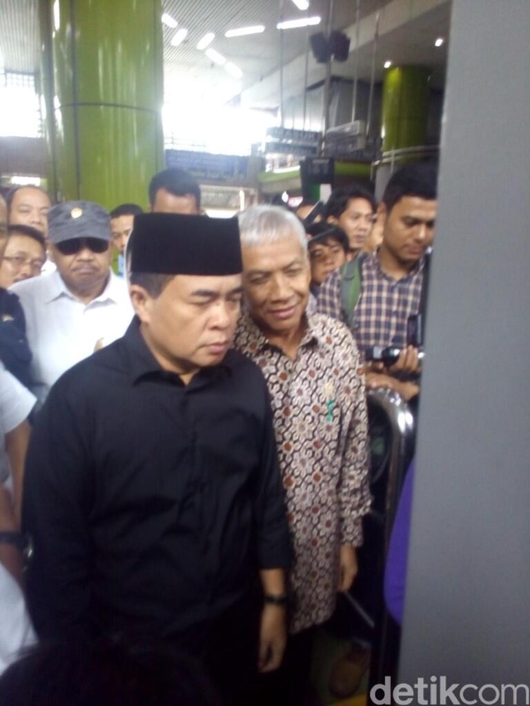 Besok Pimpinan DPR Bahas Pencalonan Komjen Tito Sebagai Calon Tunggal Kapolri