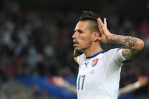 Hamsik Man of The Match, Russia Tidak Berdaya