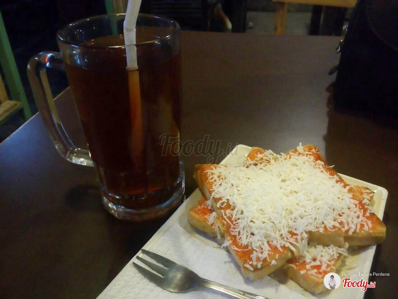 Ngabuburit Di Bandung, 6 Tempat Makan Ini Memang Paling Ciamik!