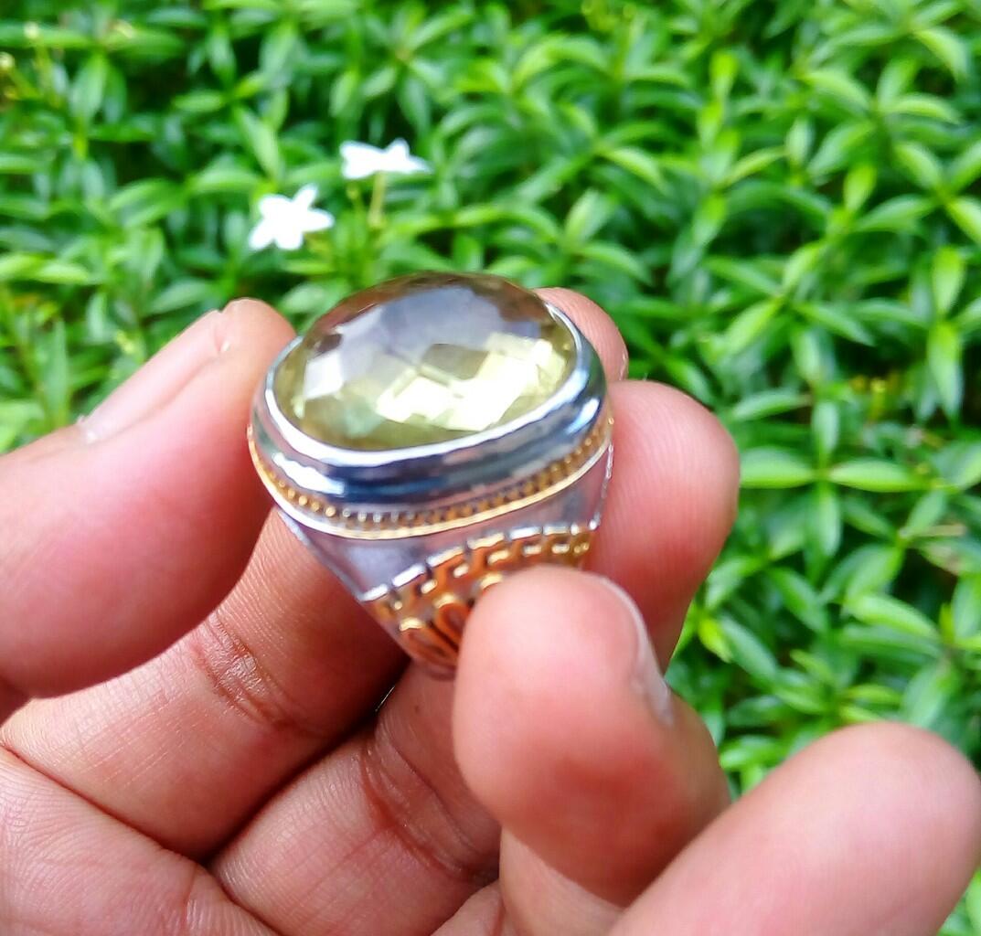 Lelang #5 Kecubung blink-blink - cutting with top luster