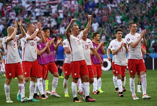 Memastikan Langkah, Jerman Kontra Polandia