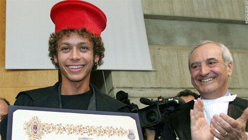 10 Fakta Unik Tentang Valentino Rossi