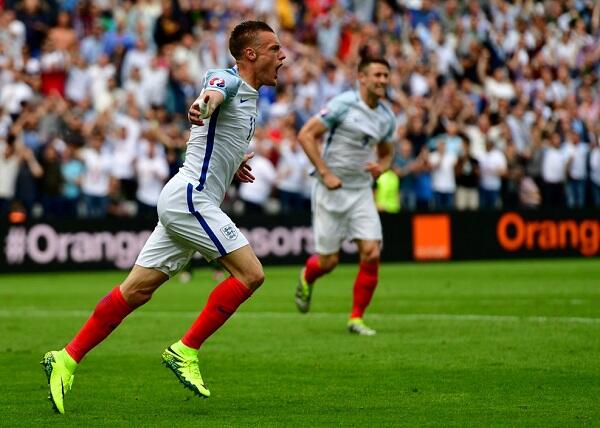 Kemenangan Inggris, Vardy dan Sturridge Singa Lepas!