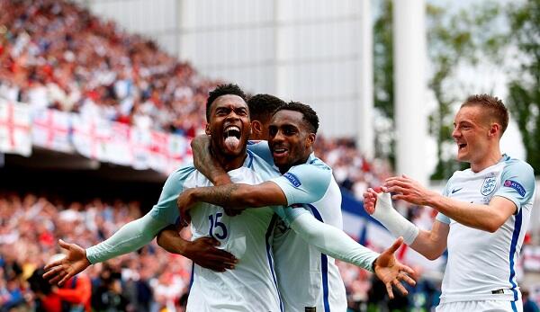 Kemenangan Inggris, Vardy dan Sturridge Singa Lepas!
