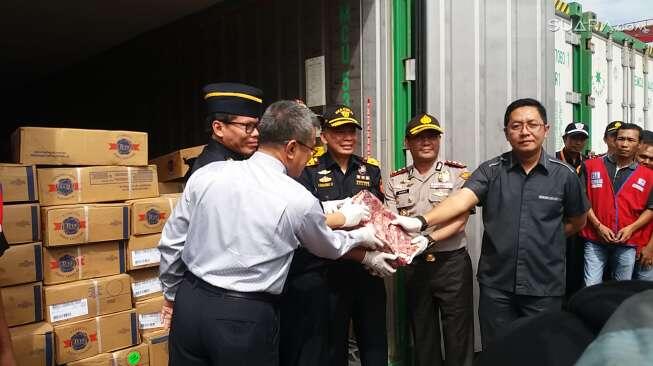 Ditemukan, 163 Ton Daging Sapi Berbahan Kimia Berbahaya di Tanjung Priok