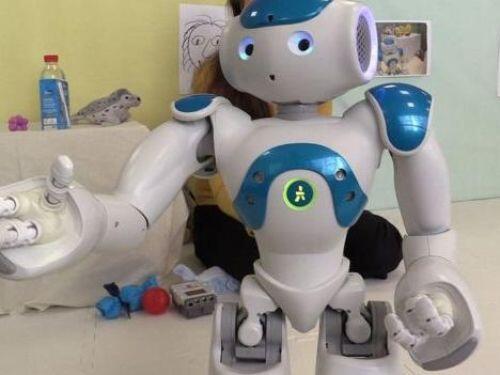  Robot-robot yang Bermanfaat di Dunia Kesehatan.